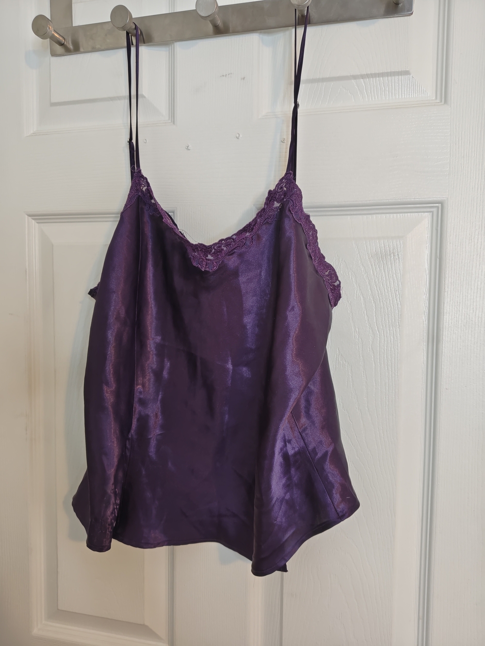 Vanderbilt Set Of Dark Purple Lace Trim Cami Top And Shorts Size L/XL